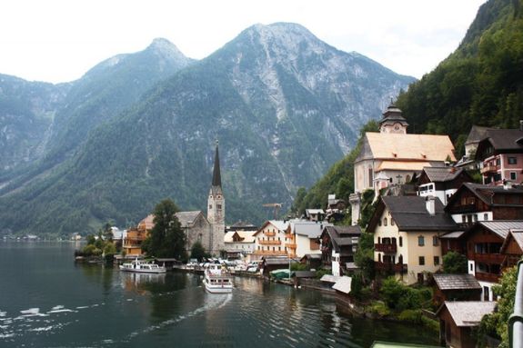 Johanna VIERTHALER Ferienwohnungen Fremdenzimmer Salzkammergut