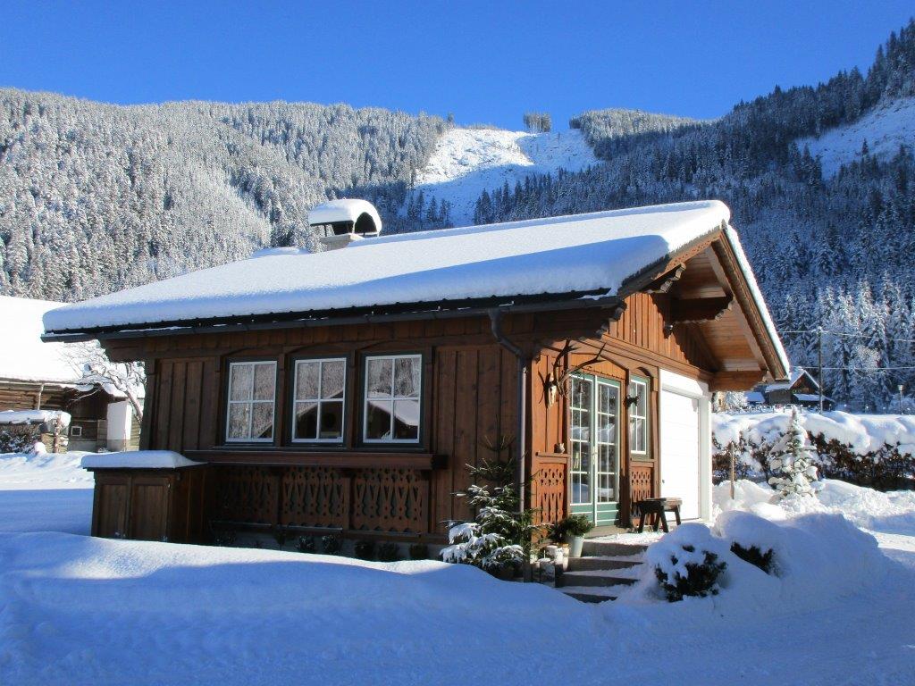 Johanna VIERTHALER Ferienwohnungen Urlaub in der Skiregion Dachstein West