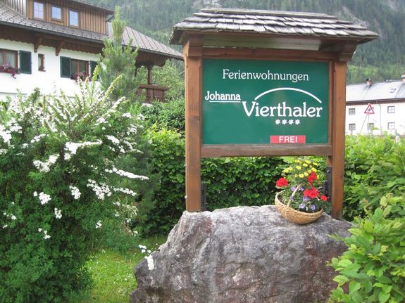 Johanna VIERTHALER Ferienwohnungen Fremdenzimmer Salzkammergut